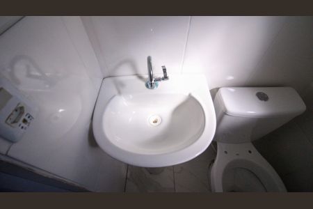 Casa para alugar com 1 quarto, 40m² em Vila Alzira, São Paulo