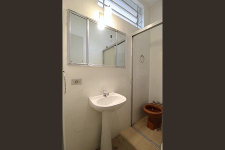 Casa para alugar com 150m², 2 quartos e 1 vagaBanheiro da Suíte