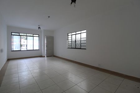 Casa para alugar com 150m², 2 quartos e 1 vagaSala