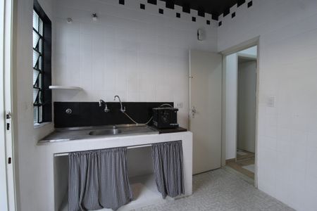 Casa para alugar com 150m², 2 quartos e 1 vagaCozinha