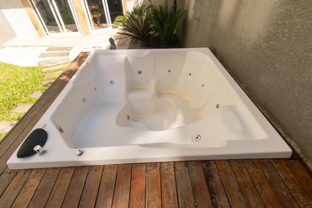 Casa para alugar com 270m², 4 quartos e 2 vagasJacusa