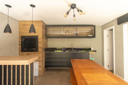 Casa para alugar com 270m², 4 quartos e 2 vagasEspaço Gourmet