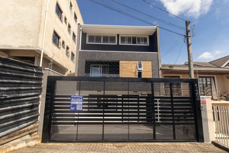 Casa para alugar com 270m², 4 quartos e 2 vagasPlaca