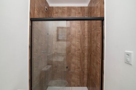 Casa de condomínio para alugar com 150m², 3 quartos e 2 vagasBanheiro do Quarto 3 Suíte