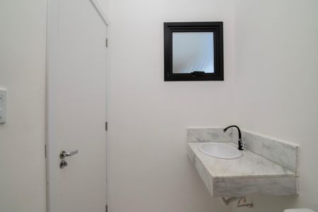 Casa de condomínio para alugar com 150m², 3 quartos e 2 vagasBanheiro do Quarto 3 Suíte