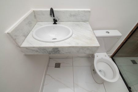 Casa de condomínio para alugar com 150m², 3 quartos e 2 vagasBanheiro do Quarto 3 Suíte
