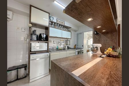 Apartamento para alugar com 103m², 2 quartos e 2 vagas Apartamento para alugar com 103m², 2 quartos e 2 vagasCozinha