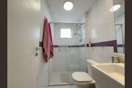 Apartamento para alugar com 103m², 2 quartos e 2 vagas Apartamento para alugar com 103m², 2 quartos e 2 vagasBanheiro Social