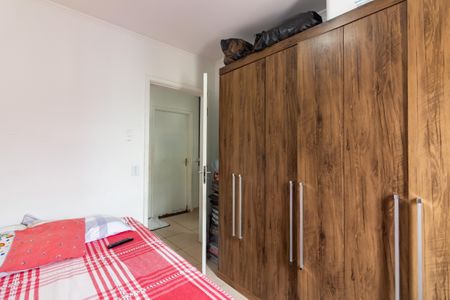 Quarto 1 de apartamento para alugar com 2 quartos, 48m² em Veloso, Osasco