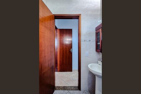 Casa à venda com 25m², 2 quartos e 2 vagasBanheiro