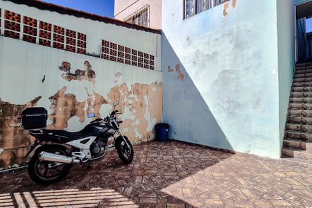 Casa à venda com 25m², 2 quartos e 2 vagasGaragem