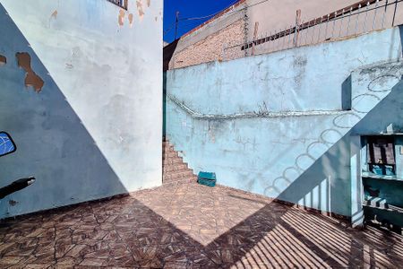 Casa à venda com 25m², 2 quartos e 2 vagasGaragem