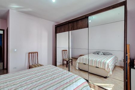Casa à venda com 25m², 2 quartos e 2 vagasQuarto 1 - Suíte