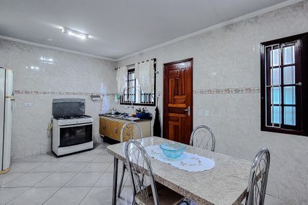 Casa à venda com 25m², 2 quartos e 2 vagasCozinha