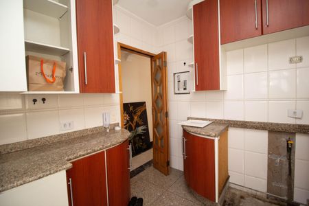 Apartamento para alugar com 75m², 3 quartos e 1 vaga Apartamento para alugar com 75m², 3 quartos e 1 vagaCozinha