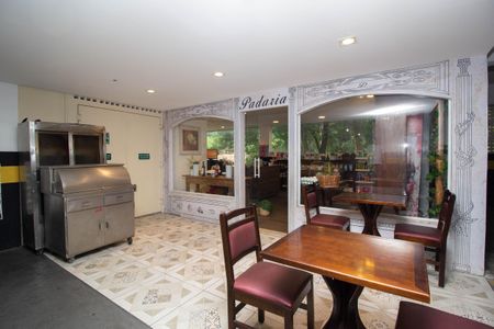 Apartamento para alugar com 75m², 3 quartos e 1 vaga Apartamento para alugar com 75m², 3 quartos e 1 vagaÁrea comum - Padaria