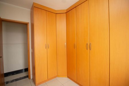 Apartamento para alugar com 75m², 3 quartos e 1 vaga Apartamento para alugar com 75m², 3 quartos e 1 vagaQuarto 2