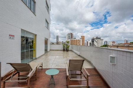 Apartamento para alugar com 37m², 1 quarto e 1 vagaÁrea comum