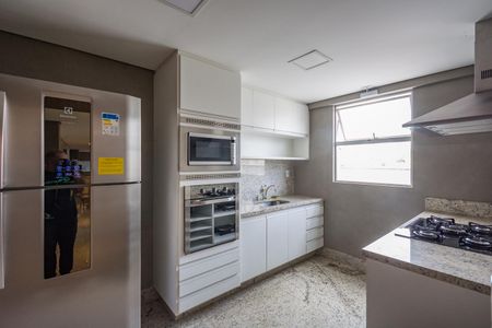 Apartamento para alugar com 37m², 1 quarto e 1 vagaÁrea comum