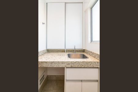 Apartamento para alugar com 37m², 1 quarto e 1 vagaÁrea de Serviço