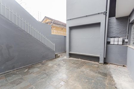 Studio para alugar com 25m², 1 quarto e sem vaga Studio para alugar com 25m², 1 quarto e sem vagaEntrada