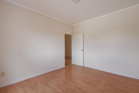 Casa de condomínio para alugar com 250m², 4 quartos e 2 vagasQuarto 2