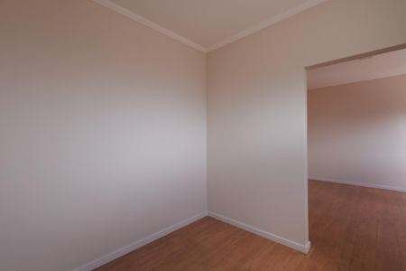 Casa de condomínio para alugar com 250m², 4 quartos e 2 vagasCloset