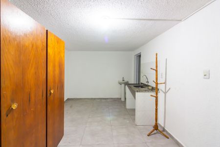 Comodo  de apartamento para alugar com 1 quarto, 30m² em Novo Osasco, Osasco