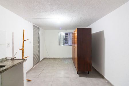 Comodo  de apartamento para alugar com 1 quarto, 30m² em Novo Osasco, Osasco