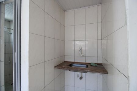 Cozinha de kitnet/studio para alugar com 1 quarto, 25m² em Taquara, Rio de Janeiro