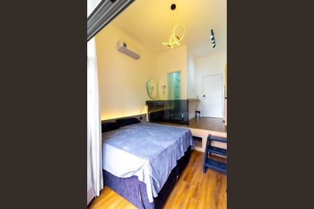 Quarto de kitnet/studio para alugar com 1 quarto, 23m² em Jardim das Acacias, São Paulo