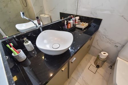 Apartamento para alugar com 80m², 3 quartos e 3 vagasBanheiro da suíte
