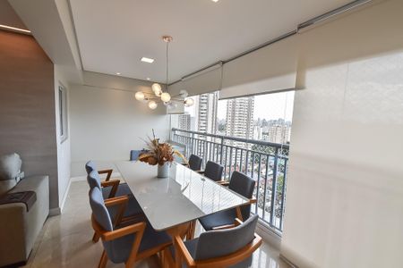 Apartamento para alugar com 80m², 3 quartos e 3 vagasVaranda