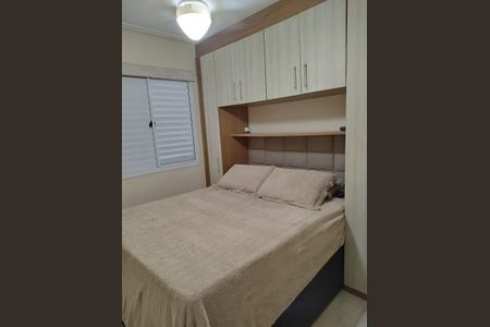 Quarto de apartamento à venda com 3 quartos, 56m² em Jardim Cocaia, Guarulhos