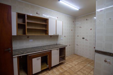 Casa à venda com 139m², 3 quartos e 2 vagasCozinha