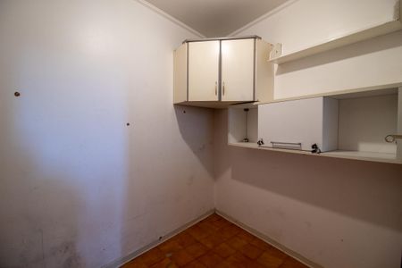 Casa à venda com 139m², 3 quartos e 2 vagasQuarto de Serviço