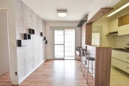 Sala de apartamento para alugar com 2 quartos, 46m² em Liberdade, São Paulo