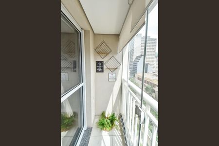 Varanda de apartamento para alugar com 2 quartos, 46m² em Liberdade, São Paulo