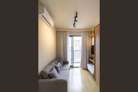 Sala de apartamento para alugar com 1 quarto, 30m² em Campo Belo, São Paulo