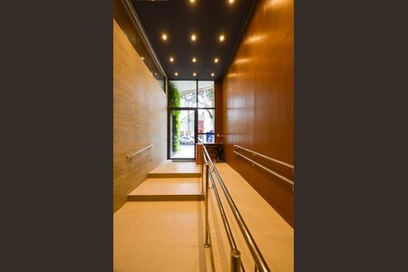 Apartamento à venda com 98m², 3 quartos e 2 vagas Apartamento à venda com 98m², 3 quartos e 2 vagasHall de entrada