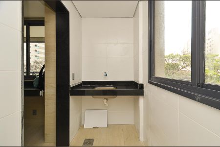 Apartamento à venda com 98m², 3 quartos e 2 vagas Apartamento à venda com 98m², 3 quartos e 2 vagasÁrea de Serviço