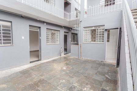 Studio para alugar com 25m², 1 quarto e sem vaga Studio para alugar com 25m², 1 quarto e sem vagaEntrada