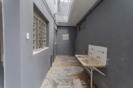 Studio para alugar com 25m², 1 quarto e sem vaga Studio para alugar com 25m², 1 quarto e sem vagaÁrea de Serviço