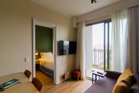 Sala de apartamento para alugar com 2 quartos, 42m² em Campo Belo, São Paulo