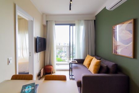 Sala de apartamento para alugar com 2 quartos, 42m² em Campo Belo, São Paulo