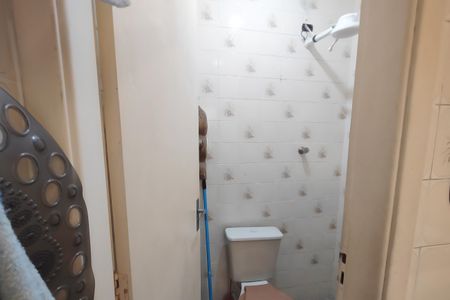 Casa à venda com 128m², 2 quartos e 1 vagaBanheiro 2