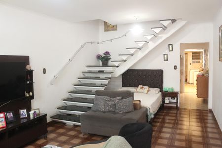 Casa à venda com 128m², 2 quartos e 1 vagaSala