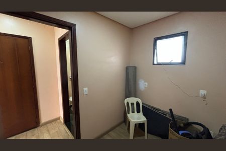 Apartamento à venda com 144m², 3 quartos e 2 vagasEscritório