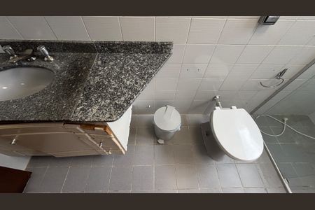 Apartamento à venda com 144m², 3 quartos e 2 vagasBanheiro da Suíte