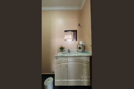 Apartamento à venda com 144m², 3 quartos e 2 vagasLavabo